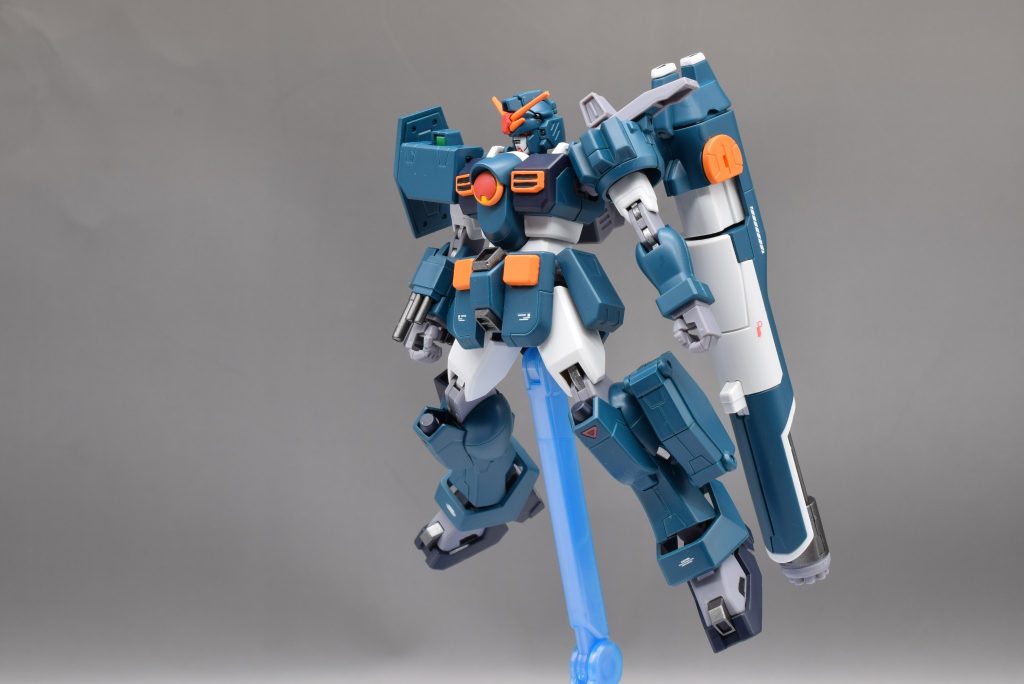 ガンダムレオパルド–5枚目/制作者：アンジェロのプラモデル工房