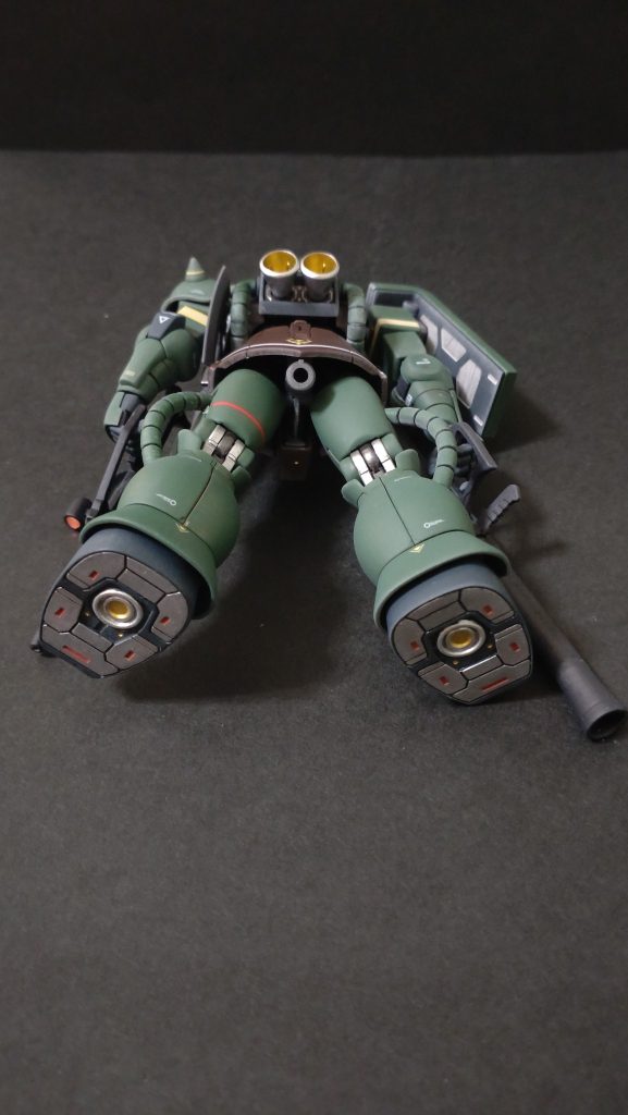 HG シャア専用ザク【筆塗り全塗装】–6枚目/制作者：一筆奏上
