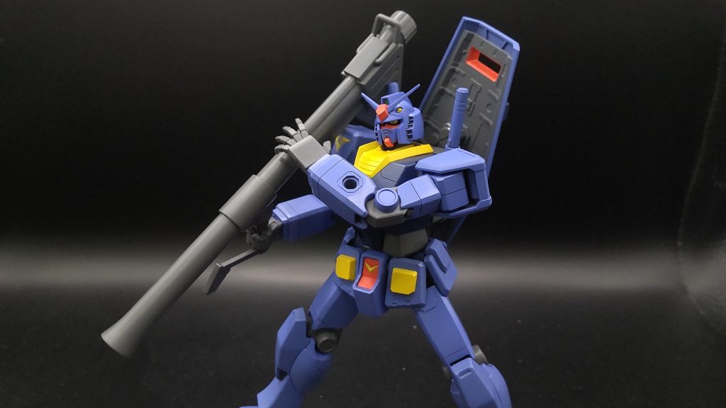 ハイパーバズーカ等の武器類はほぼストレートに組んでます。