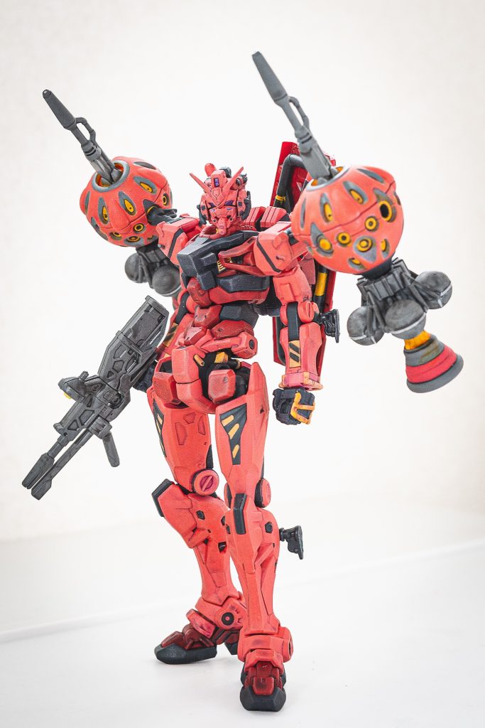 HG 赤いガンダム–2枚目/制作者：waccu