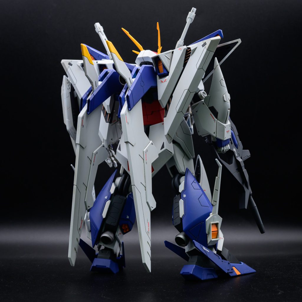 PGU νガンダムの後だったので、息抜きのつもりでHGを組みましたが、改修がつらくて時間が掛かってしまいました。