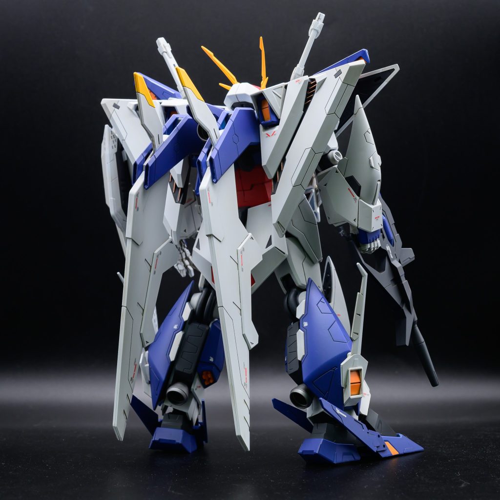 PGU νガンダムの後だったので、息抜きのつもりでHGを組みましたが、改修がつらくて時間が掛かってしまいました。