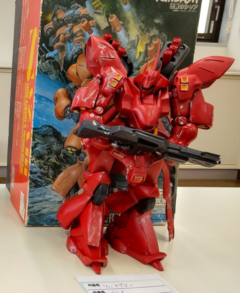 1/100 サザビー WAVE製ガレージキット–3枚目/制作者：@zoon063