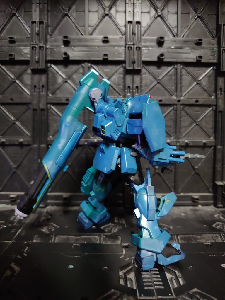 ガンダムレオパルド–4枚目/制作者：アレス