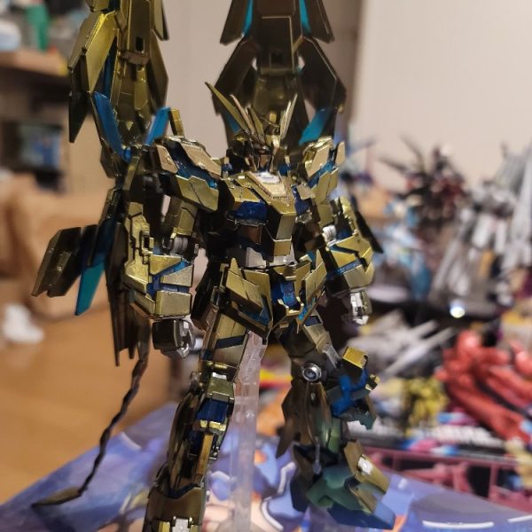 HG フェネクス　ゴールドコーティング風