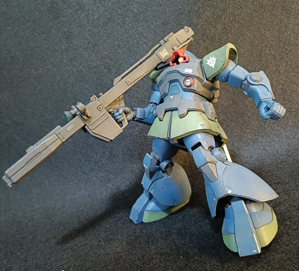 前に作ったガトー大尉のリックドムです。後のデジラマに登場します。