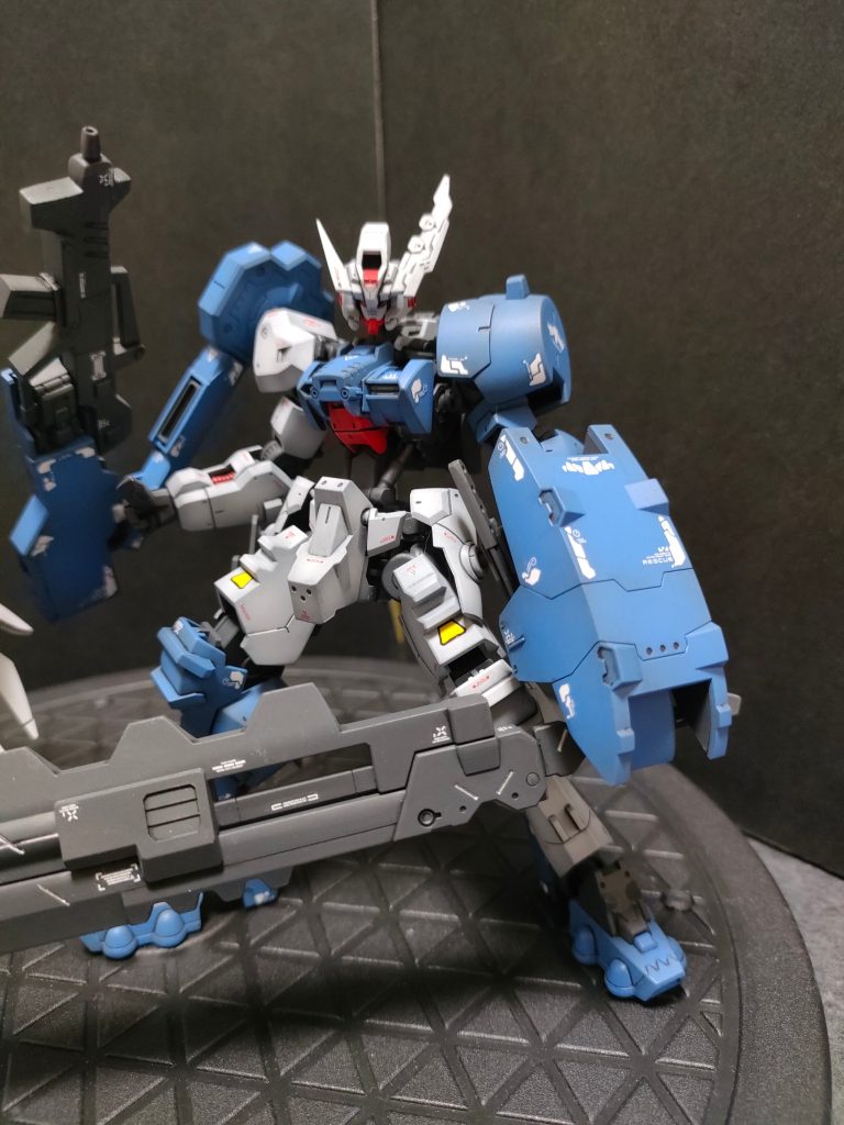 こいつを作ったらこれでしょ！！ガンダムアスタルトの進化系、ガンダムアスタルトリナシメント。ツーショット。