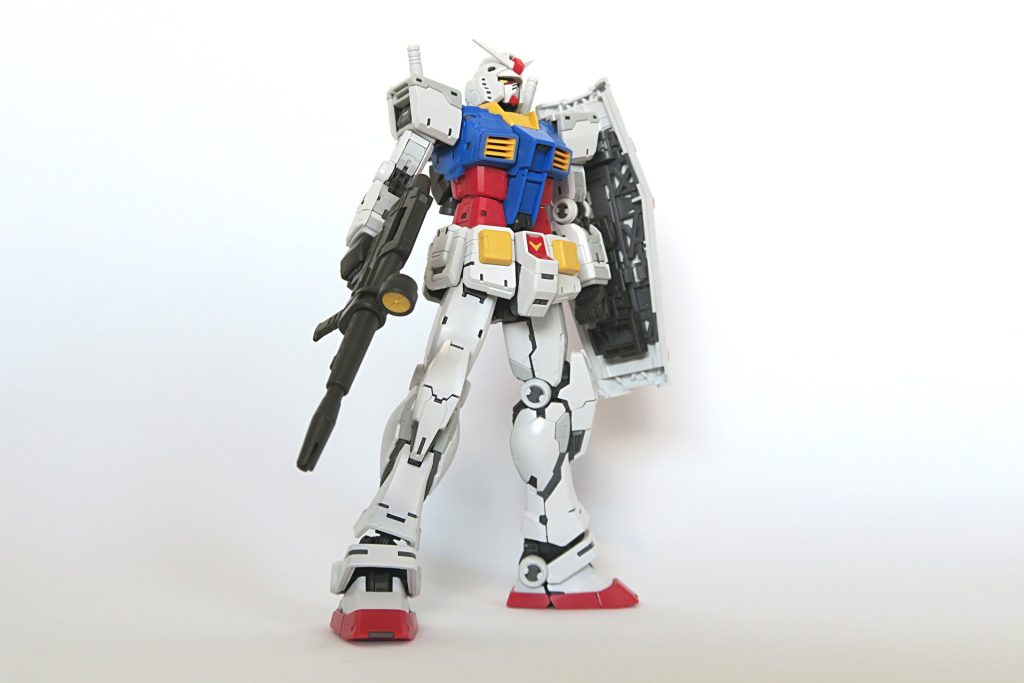RG ガンダム Ver.2.0で HG ガンダムのイラストを再現してみた–2枚目/制作者：@Ken_BRZ