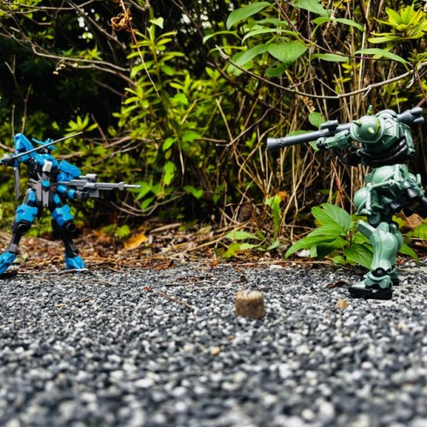 ガンプラ　ザク　ウィダール　戦闘