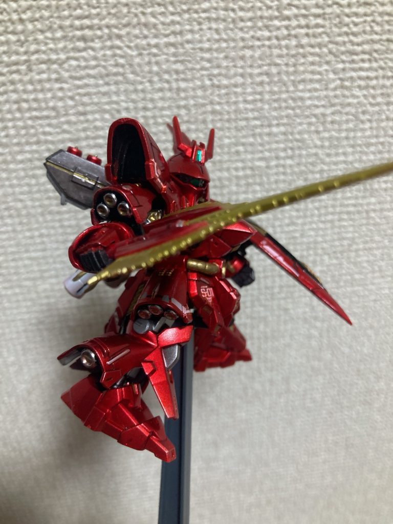 プレバト限定のダブルホーンファンネルバージョンも欲しいけど中古値段高いっす……、プレバン系は無理してでも買っとかないと後悔しますね、vol 12で出に入るサザビー何色に塗るか考え中です。星街すいせいコラボカラーとかしようかな？