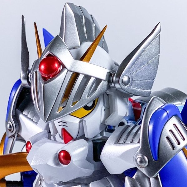 バーサル騎士ガンダム