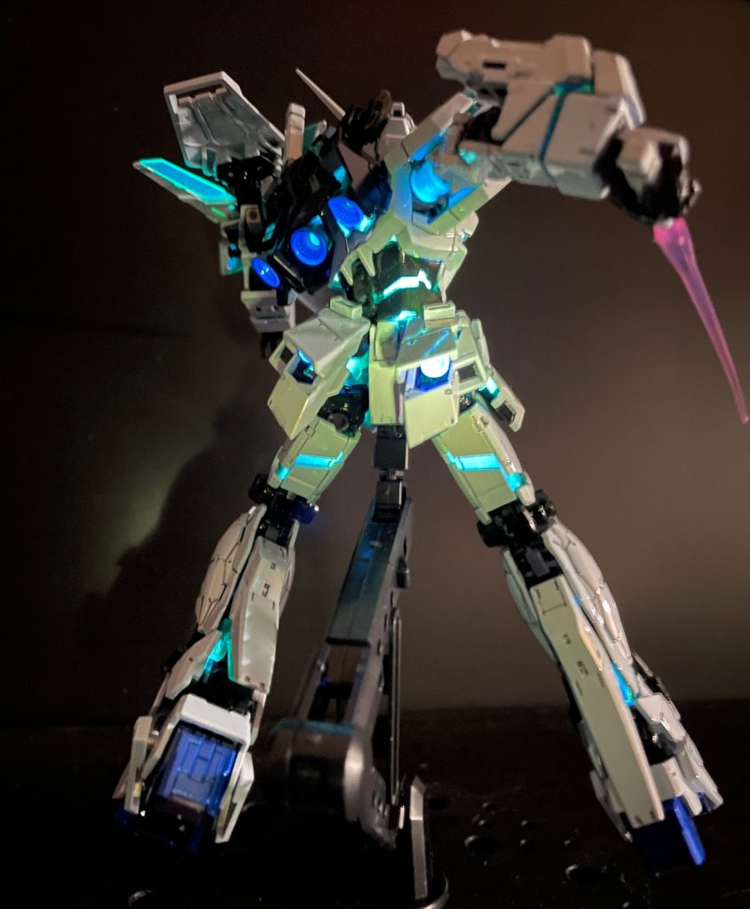 背面