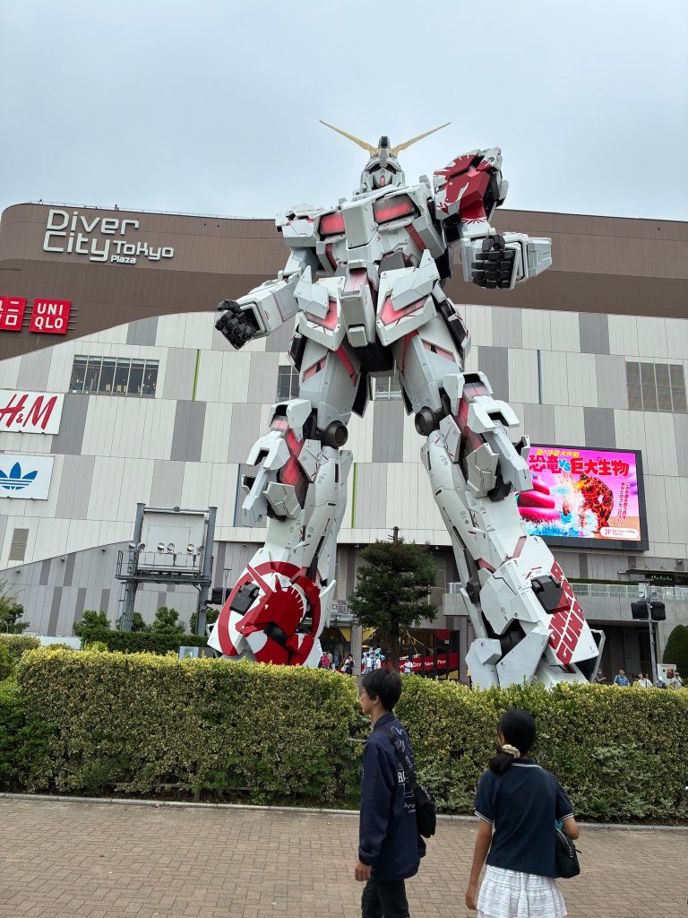 作品名：見てきた<p>東京に日帰りで行ってきました。ユニコーンの最後を見てきました。ガンダムベースにも行ってきました。</p>
