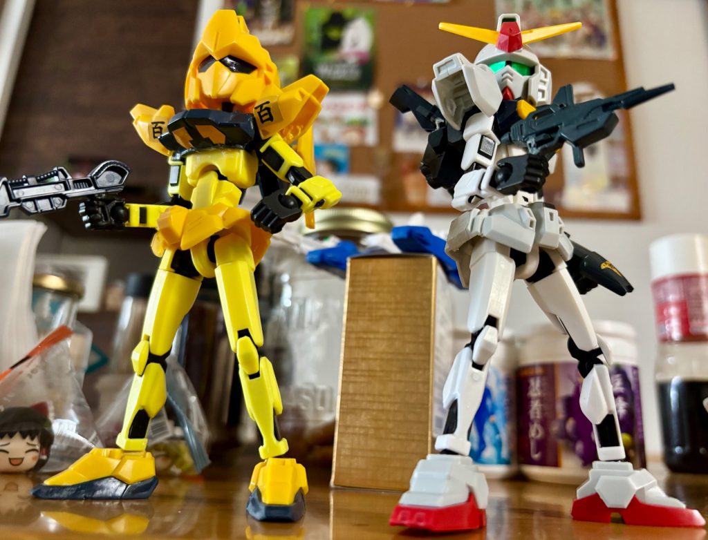 SDガンダム BB戦士百式 &nbsp; MK 2&nbsp;セリア 戦闘フィギュアとの ミキシング第二弾 と 成ります。（今回で最後です🙂）因みに素材 は 素組み です。☺️&nbsp;&nbsp;