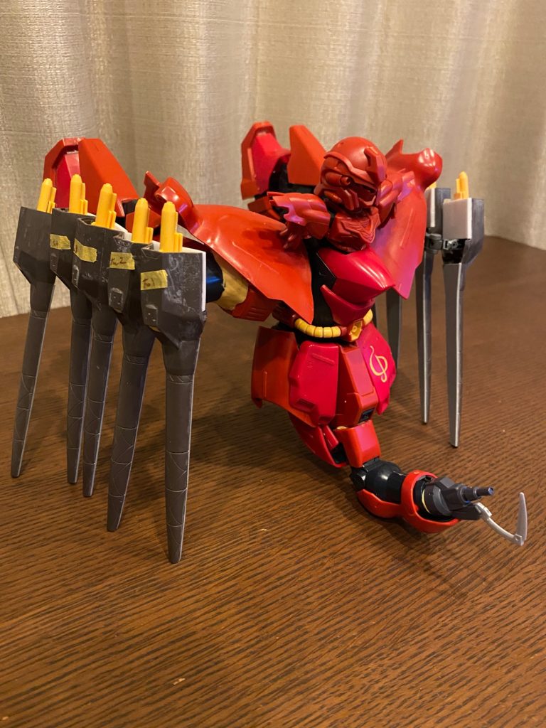 塗装前です。ほとんどMGサザビーです。&nbsp;ご覧頂き、ありがとうございました！