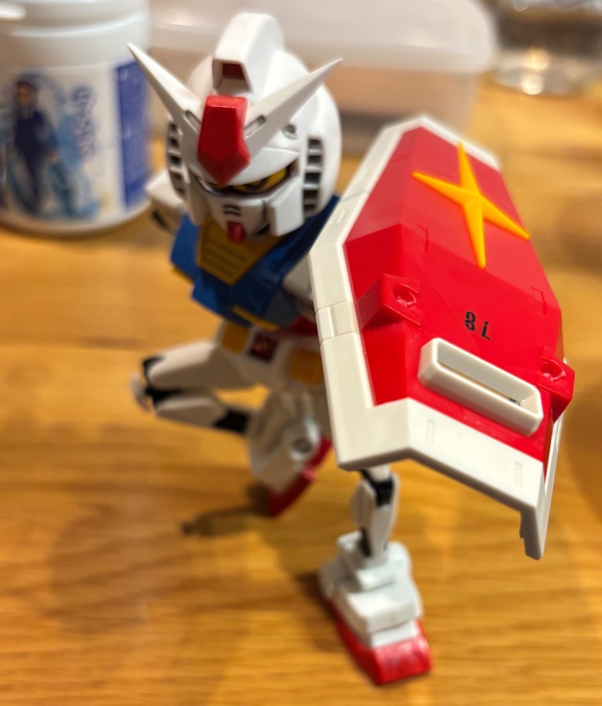 でっかいシールドは初代MGから拝借☺️