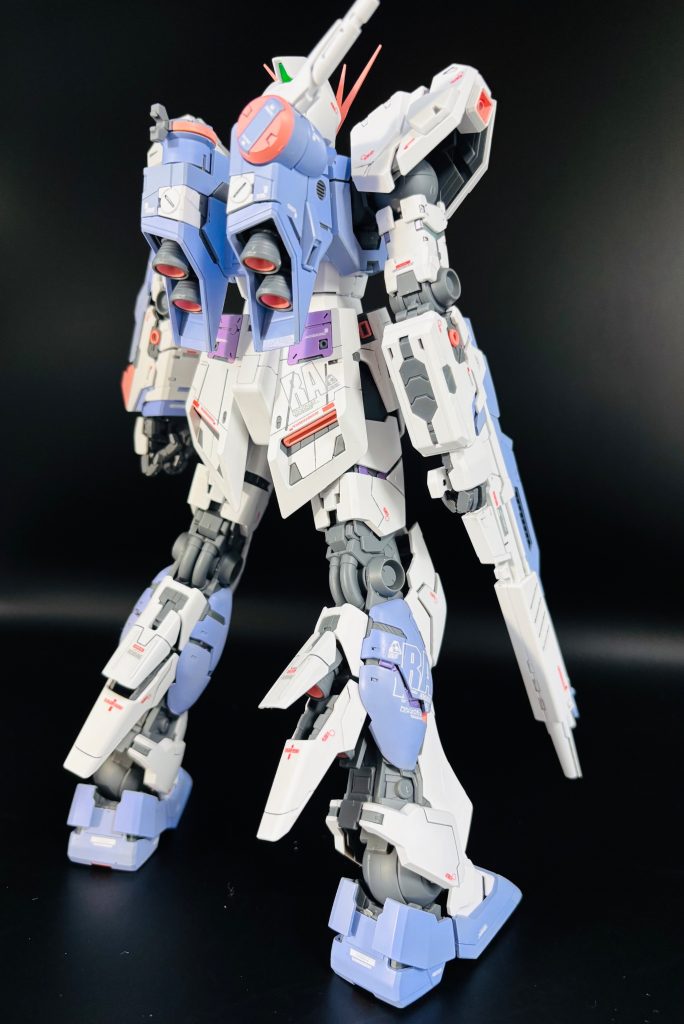 MG νガンダムver.Ka パステルカラー–3枚目/制作者：Asufaru