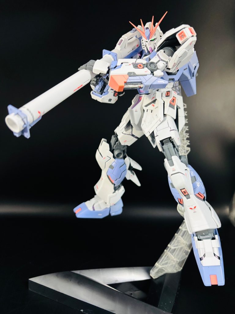 MG νガンダムver.Ka パステルカラー–5枚目/制作者：Asufaru