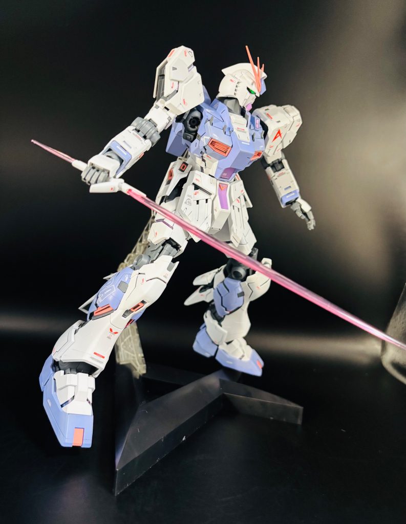 MG νガンダムver.Ka パステルカラー–2枚目/制作者：Asufaru