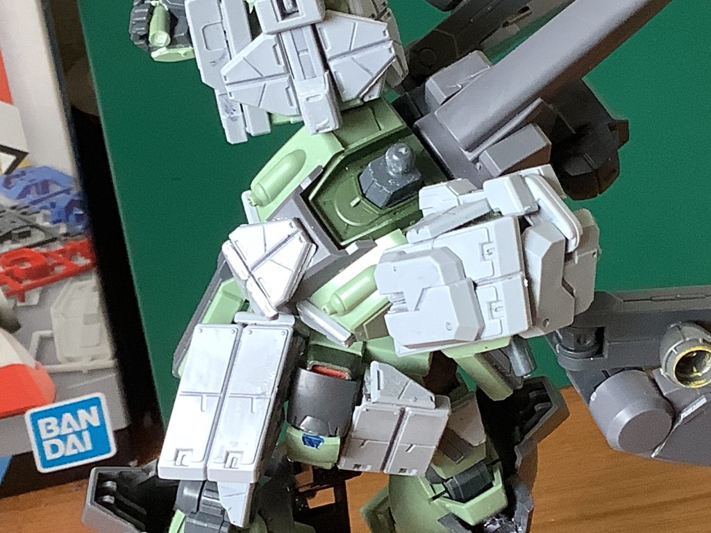 ？？？「この程度で俺を倒せると思うな！！」