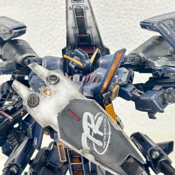 HG  TR-1 ヘイズル改　アドバイスドイカロスユニット