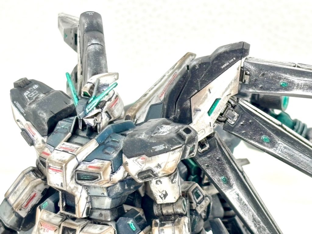 HG  Hi- νガンダム　サジタリアス