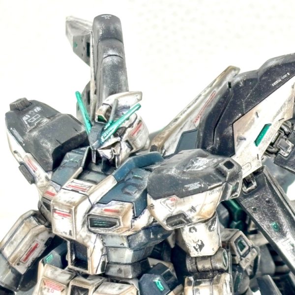 HG  Hi- νガンダム　サジタリアス