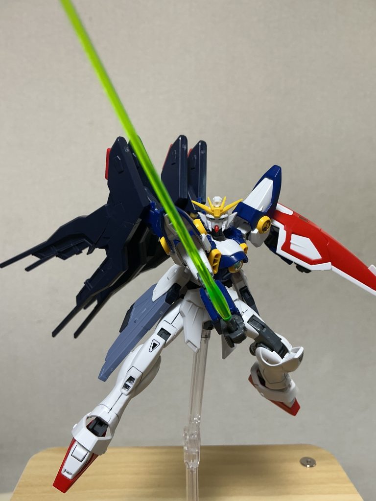 以上、ブラストウィングガンダム弍式の紹介でした！今回は可変機構を残しつつの改造だったのでかなり大変でしたが、いい感じにまとまってくれたと感じます！