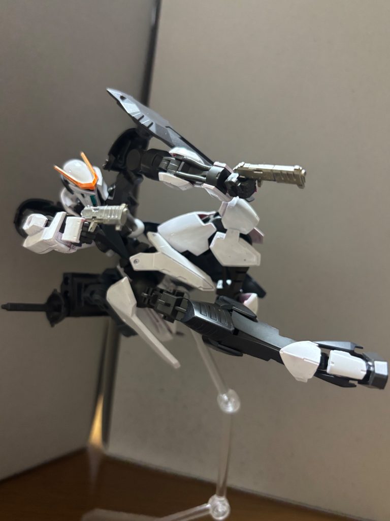 コンセプトは、「新たな時代を開く、引き金」「悪魔（ガンダム）に頼らない、象徴としてのガンダム」［ヴィダール］を名乗る男から火星圏の小さな有限公司の青年に渡された、ヴァルキュリア・フレーム。