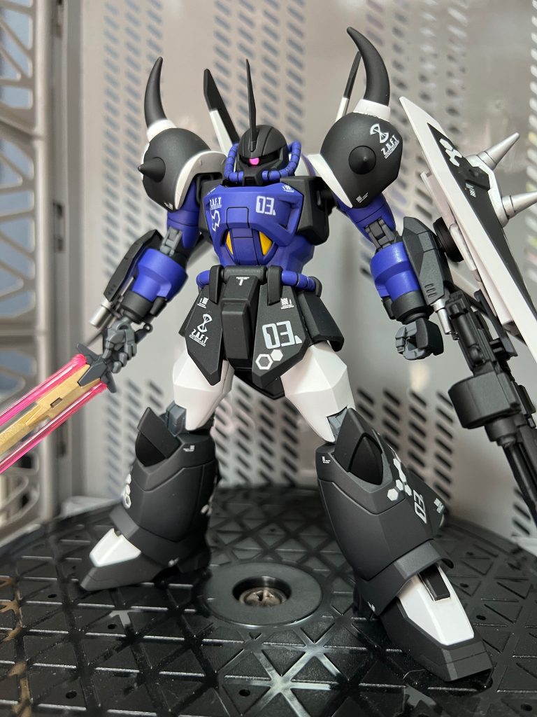 グフイグナイテッド  ヒルダ.ハーケン大尉搭乗機