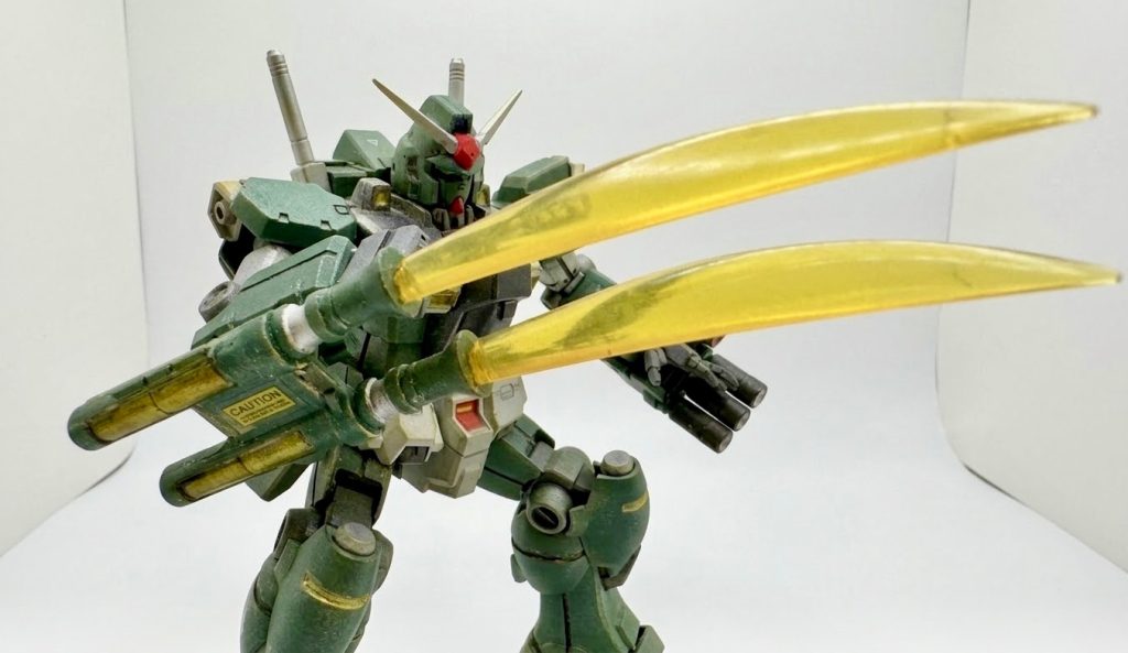 コマンドガンダム（風）–4枚目/制作者：むしびろこう