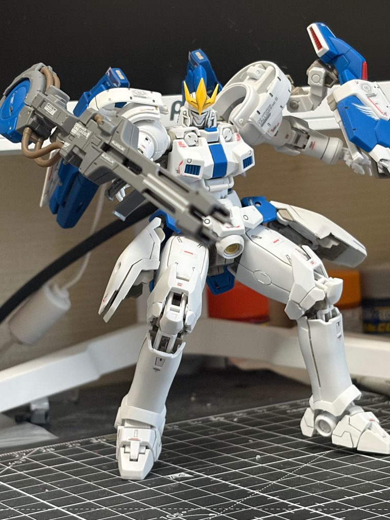 武装はビームキャノン、盾にはエピオンのヒートロットが搭載されていて火力はかなり上がってますね。ご覧いただきありがとうございます。