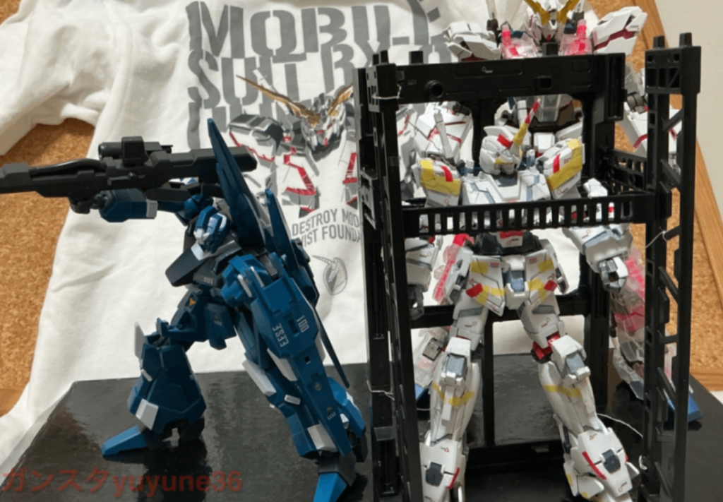 最後はみんな揃って撮りました。次もあの地にガンダムが立ちますように！そしていつか完全変形ユニコーンガンダムが出来ますように！！