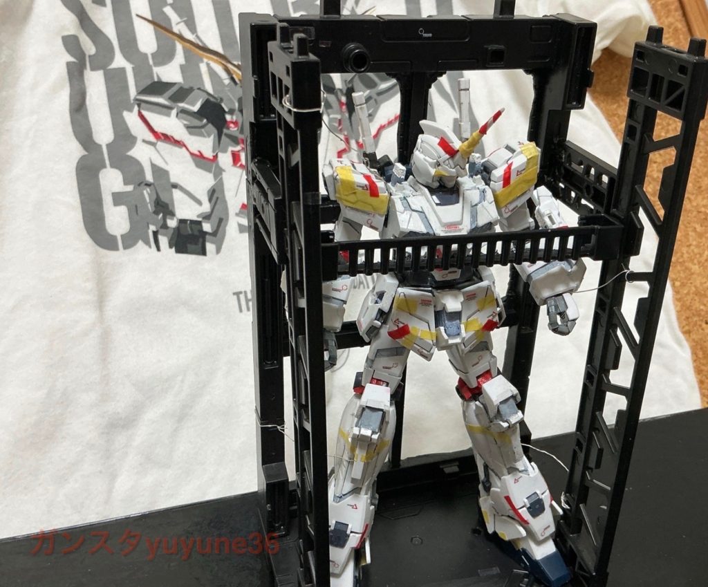 編集なしバージョンです！（急にショボく感じる）ユニコーンガンダムがガンプラを始めたきっかけの自分、しかも初めて買ったキットはあのユニコーンガンダムに影響されてガンダムベースでHGユニコーンガンダムを買いました。