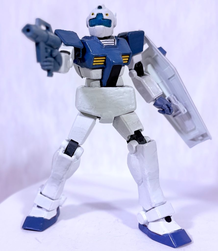 半年前のは、EGガンダムとミキシングしたのでメチャメチャよく動く(gundam-kao2)
