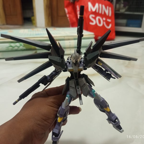 I created the RX-93 V6 Hi-ν METEOR using the Hi-ν Gundam as the primary base, with the SNAA Thunder Incise Grace as the foundation for the design transformation. I reshaped the Hi-ν's silhouette and proportions into a sleeker, sharper, and more aerodynamic form, with visual characteristics inspired by Gundam SEED.AbilityAll-Range Combat — I combined the multi-target combat capabilities of a Coordinator with the Newtype Psycommu Funnel system, allowing Hi-ν METEOR to engage multiple targets simultaneously from different directions.Armament6× Funnel — Long-range and multi-directional attacks.1× Beam Rifle — Mid-range weapon.2× Beam Blasters — Additional mid-range firepower.1× Beam Blaster Bazooka — Heavy-firepower weapon.1× Long Blade — Right-arm melee weapon.1× Claw Double Blade — Left-arm melee weapon.1× Buckler — Small defensive shield.Combat StyleI designed Hi-ν METEOR's combat style around the characteristics of the Freedom Gundam, focusing on high mobility and multi-lock attacks. The Funnels and beam weapons can be deployed simultaneously to engage multiple targets from different directions, while the melee weapons are used for close-quarters combat.#Gunsta #Gunpla #GunplaCustom #CustomGunpla #Gundam #HiNuGundam #HiNuVrabe #SNAA #ThunderInciseGrace #GundamSEED #FreedomGundam #GunplaBuild #GunplaKitbash #GunplaModification #CustomBuild #GundamCustom #AllRangeCombat #Psycommu #Funnel #Mecha #MechaCustom #GunplaPhotography #GunplaCommunity #BandaiGundam #GunplaIndonesia&nbsp;（6枚目）