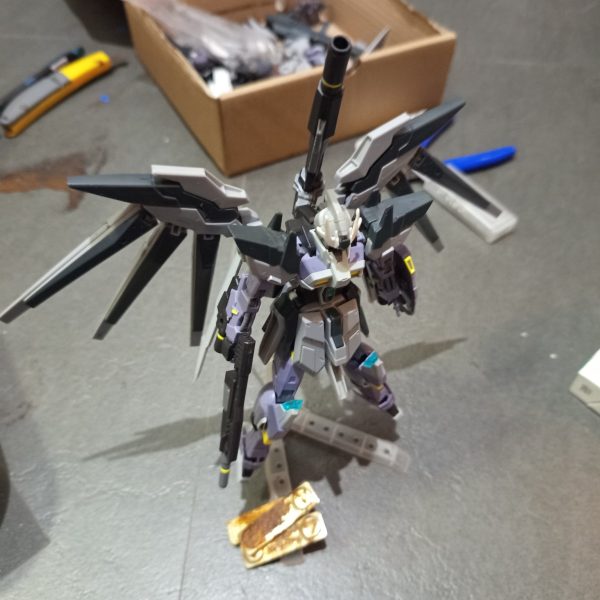 I created the RX-93 V6 Hi-ν METEOR using the Hi-ν Gundam as the primary base, with the SNAA Thunder Incise Grace as the foundation for the design transformation. I reshaped the Hi-ν's silhouette and proportions into a sleeker, sharper, and more aerodynamic form, with visual characteristics inspired by Gundam SEED.AbilityAll-Range Combat — I combined the multi-target combat capabilities of a Coordinator with the Newtype Psycommu Funnel system, allowing Hi-ν METEOR to engage multiple targets simultaneously from different directions.Armament6× Funnel — Long-range and multi-directional attacks.1× Beam Rifle — Mid-range weapon.2× Beam Blasters — Additional mid-range firepower.1× Beam Blaster Bazooka — Heavy-firepower weapon.1× Long Blade — Right-arm melee weapon.1× Claw Double Blade — Left-arm melee weapon.1× Buckler — Small defensive shield.Combat StyleI designed Hi-ν METEOR's combat style around the characteristics of the Freedom Gundam, focusing on high mobility and multi-lock attacks. The Funnels and beam weapons can be deployed simultaneously to engage multiple targets from different directions, while the melee weapons are used for close-quarters combat.#Gunsta #Gunpla #GunplaCustom #CustomGunpla #Gundam #HiNuGundam #HiNuVrabe #SNAA #ThunderInciseGrace #GundamSEED #FreedomGundam #GunplaBuild #GunplaKitbash #GunplaModification #CustomBuild #GundamCustom #AllRangeCombat #Psycommu #Funnel #Mecha #MechaCustom #GunplaPhotography #GunplaCommunity #BandaiGundam #GunplaIndonesia&nbsp;（2枚目）