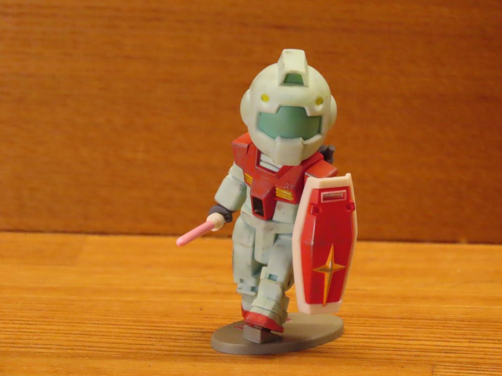 歩きながら詰めるジム...