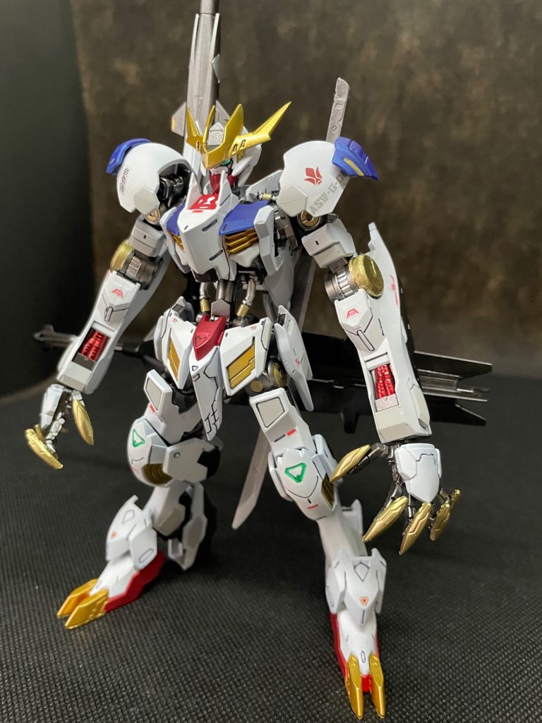 ルプスレクスに新フレームの移植には多少の加工が必要になります（ルプスは無加工で移植できます）