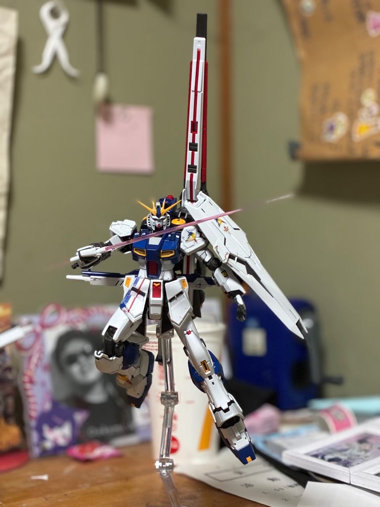 やはりどんなポーズにしてもかっこいいです。