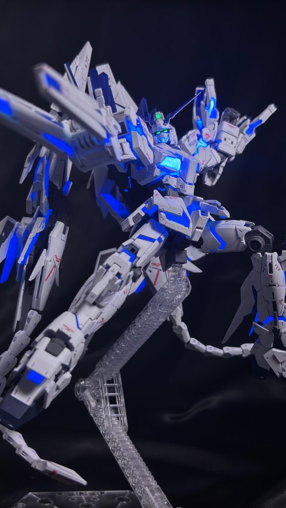 ユニコーンガンダム　ペルフェクティビリティ–3枚目/制作者：よつうさ