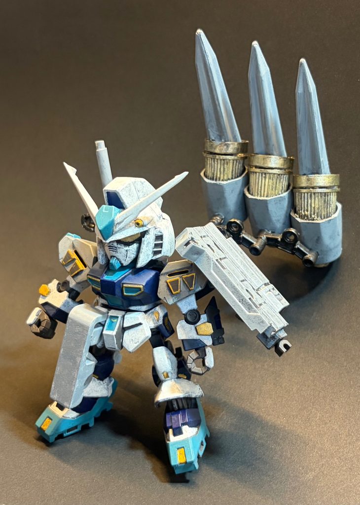 量産型 νガンダム–2枚目/制作者：クリームシュウ(探プラ部)