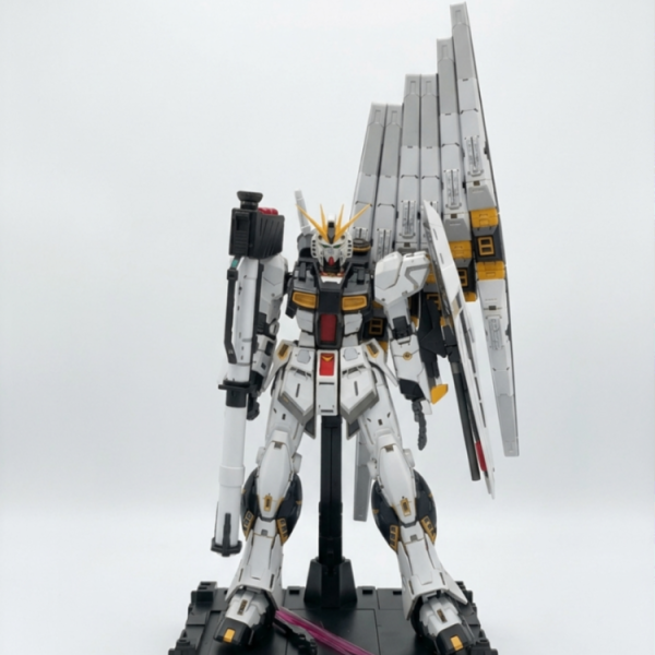 pg νガンダム