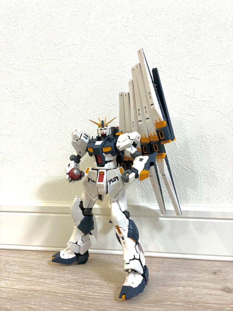 νガンダム　4兄弟