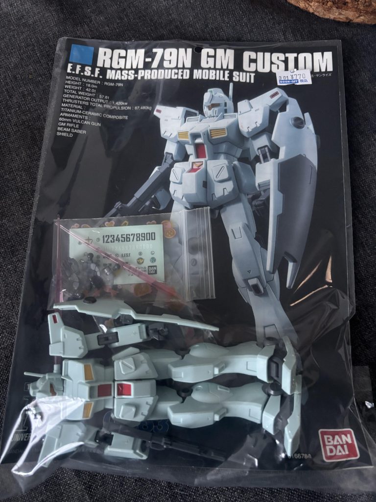 作品名：久々のジャンク品<p>最近ガンプラに全然時間をかけれてないですが-仕事帰りに寄ったハードオフでいい値段の完成品を見つけたのでつい買っちゃいました。 未開封品の方が間違いなくいいのですが、まだ手に入らないしどのみち組んでバラすので、ジャンク品で [&hellip;]</p>
