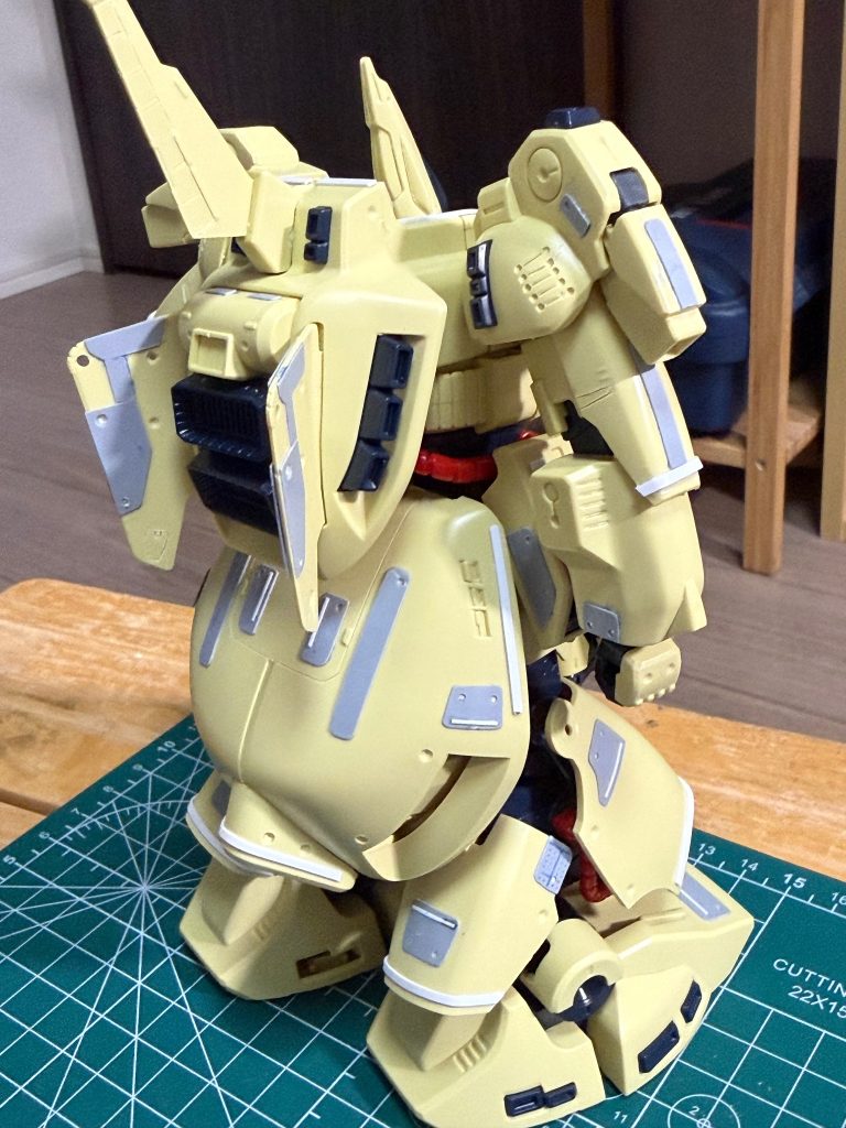 後ろ