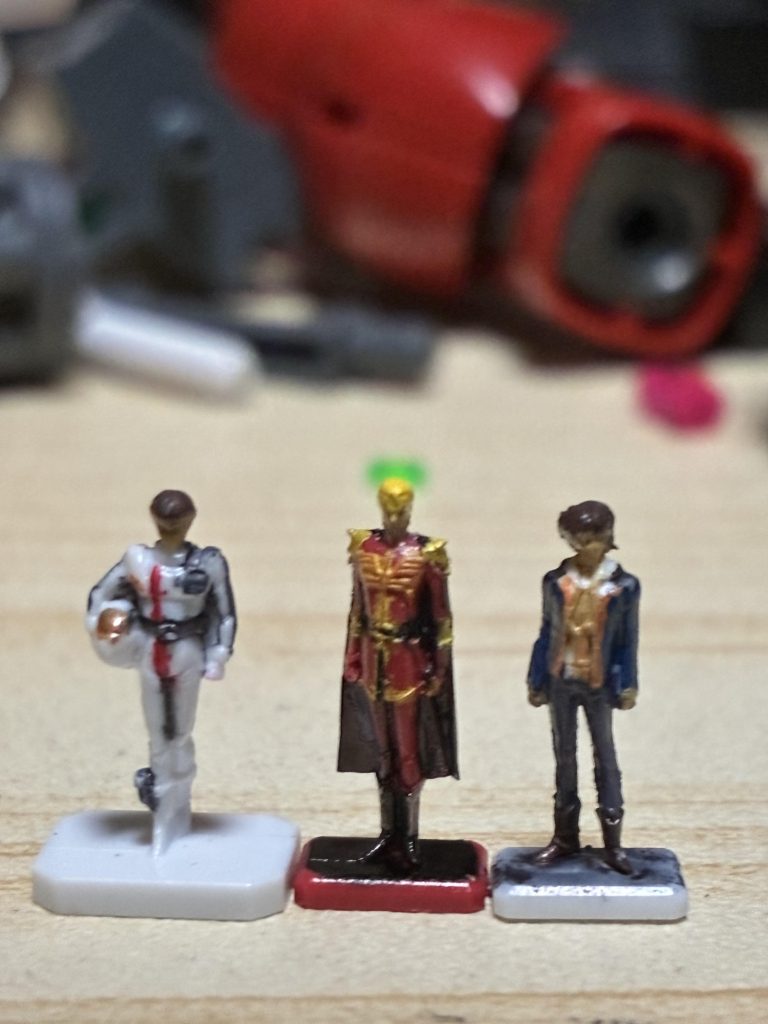 作品名：1/144<p>友人から作りかけのRGサザビー（右腕根本軸が折れたので修復）をもらったのでシャアを塗ってみました。それとバナージ君もですね、気力が残ってたらフルフロンタルも塗ります､､､1144を塗るの地味に楽しいです。 軸の修復方法で [&hellip;]</p>
