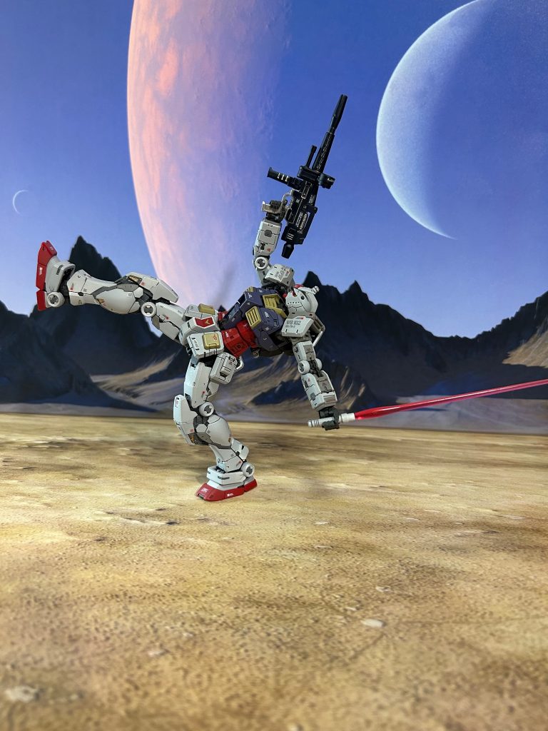 これで安定して自立してるのがすごい(gundam-kao4)