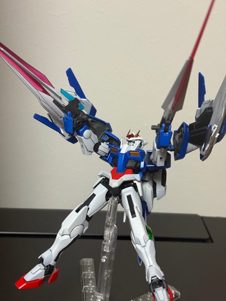 GN-0000+GNR-010　ダブルオーライザー–2枚目/制作者：LABO