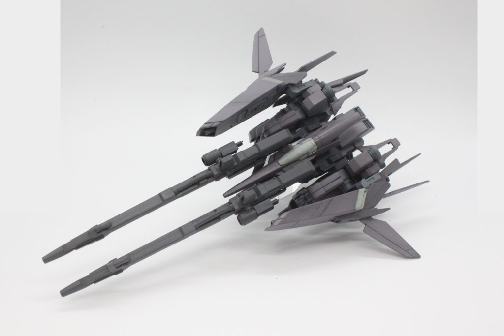 ディフェンサーｂはとにかく長いのがいいです。前方に伸ばしてるのもアームで支えてるだけですからね。折れそう。